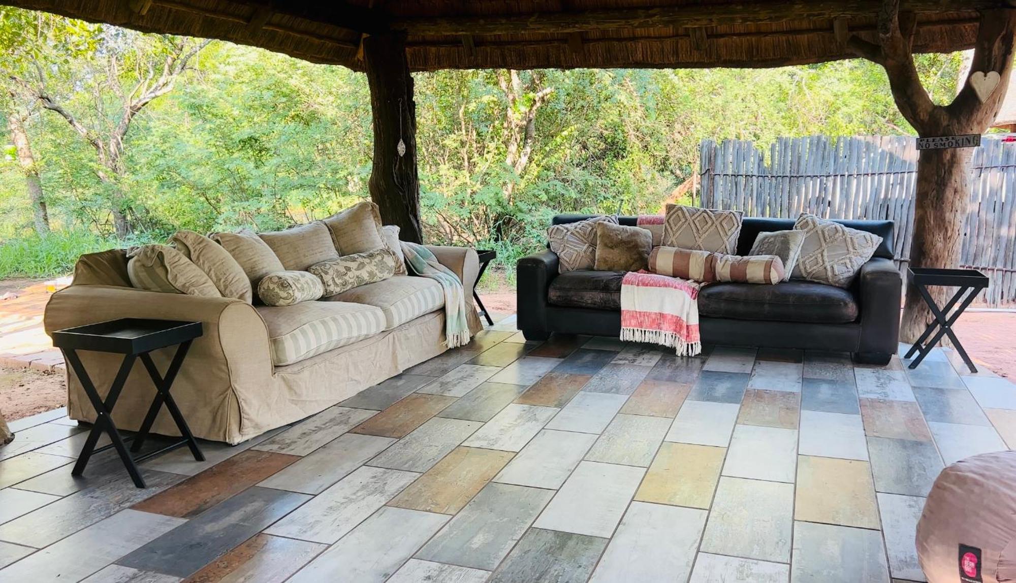 Simba Safaris African Pride Exotic Lodge Lephalale Exteriör bild