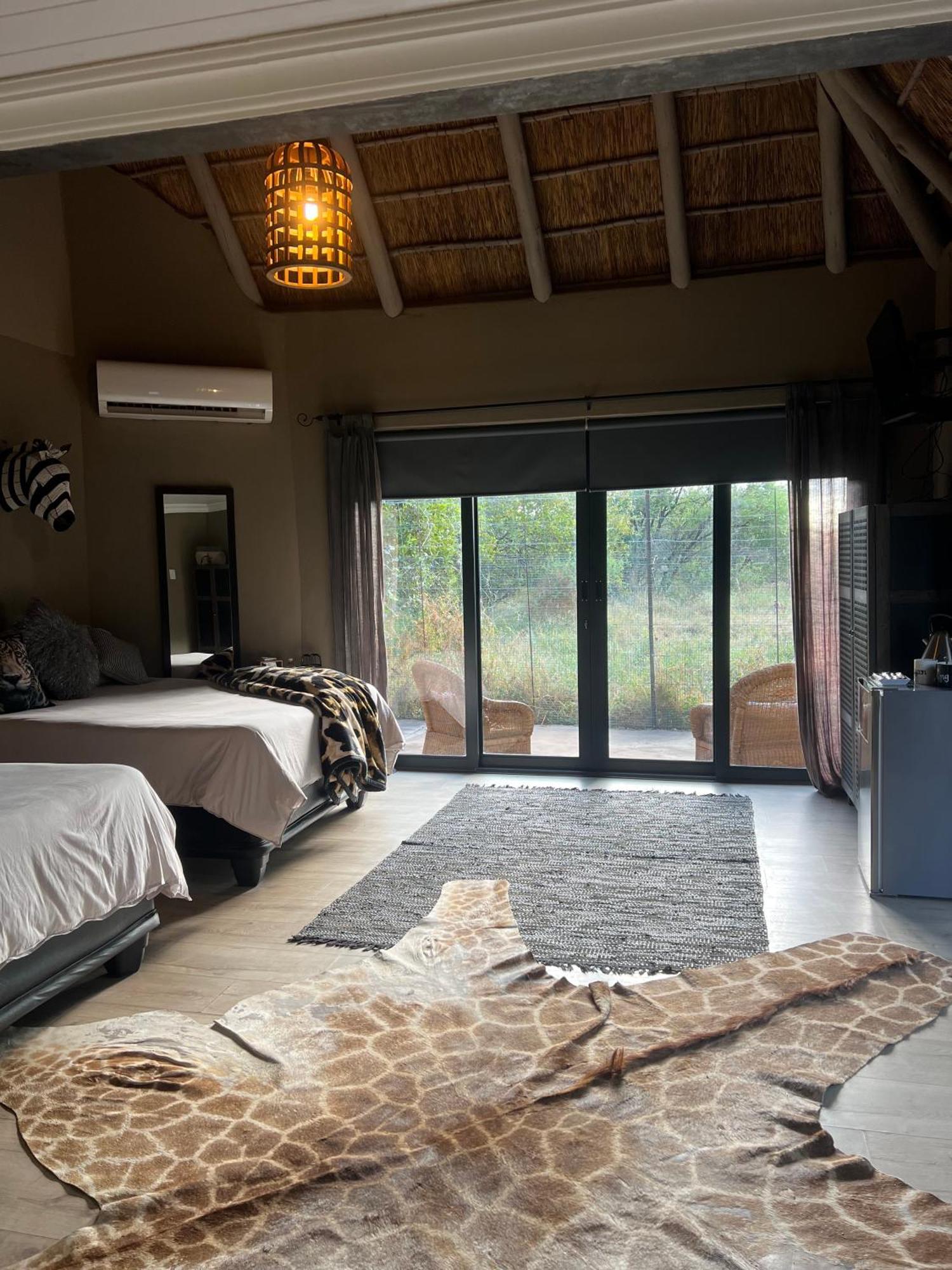 Simba Safaris African Pride Exotic Lodge Lephalale Exteriör bild